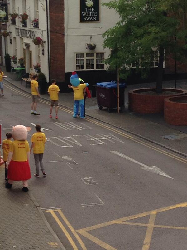 Iggle piggle casually hugging a policeman!  #lovestalbans <a href="/the267project/">the267project - RESOURCE - GROW - CELEBRATE</a>