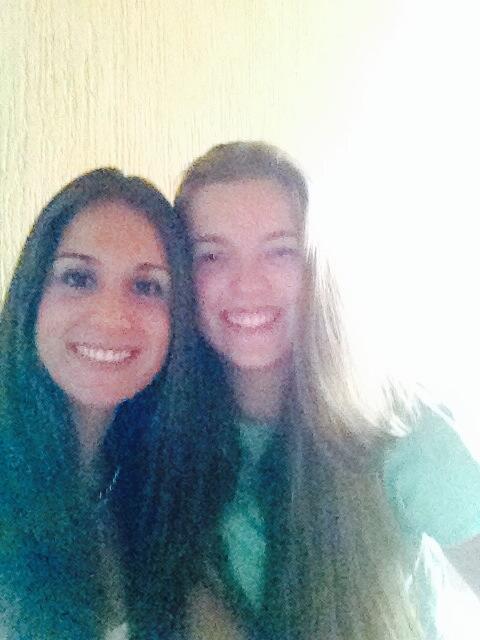 Mar_Llorca94's tweet photo. Dandolo todo en el rosalar con @Lorenamb9 #quetequiero http://t.co/o9W5Wo9XQs