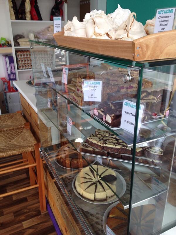 Mornin', first Saturday in the shop and we are having an 80's disco! Come get ya cake on! X