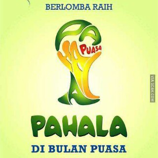 Marhaban ya ramadhan,bulan penuh berkah. Mari berlomba meraih pahala :)