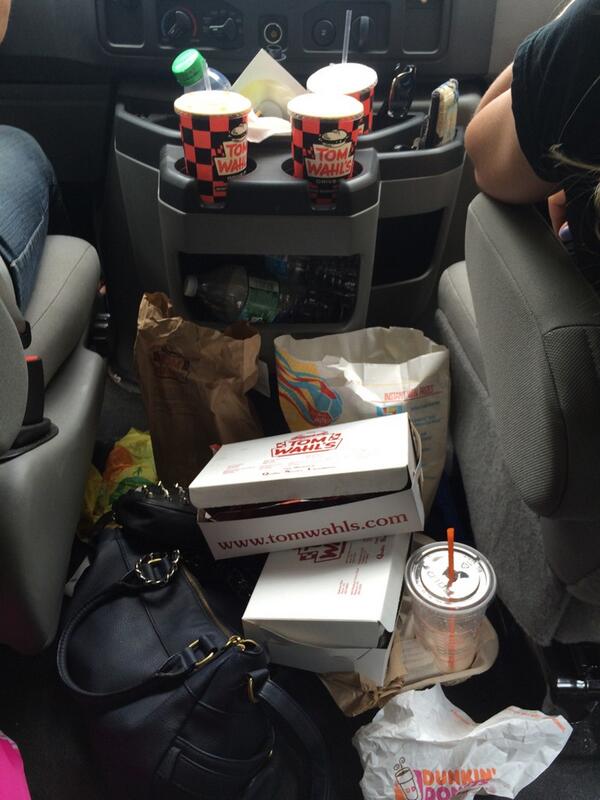 rachel_trova's tweet photo. This is what happens when you work a Saturday double. #wbee #prreps http://t.co/4JMRsfvZbx