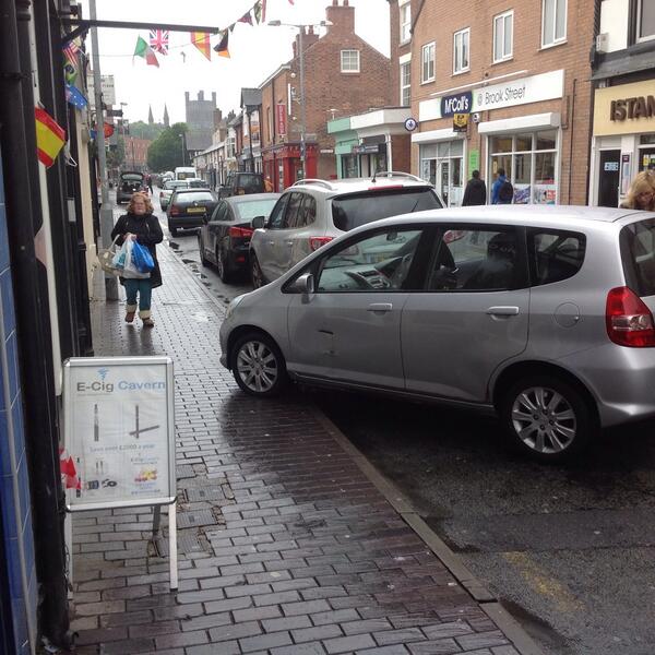 johnmcchester's tweet image. Great Parking Hmm@ShitChester  @ChesterChron @chestertweetsuk  Brook st #boughton
