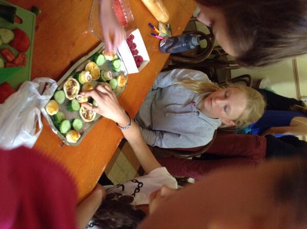 misshmfl's tweet photo. Year 7s enjoyed buying lunch at Le Touquet market using their best French and competing for the Pret à Manger prize http://t.co/YgdHVjgwIN