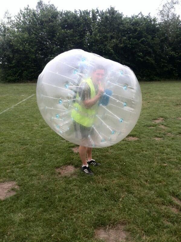 Geldrop7's tweet photo. #Seizoensafsluiting #Bumperbal http://t.co/kvCFnFNQnw