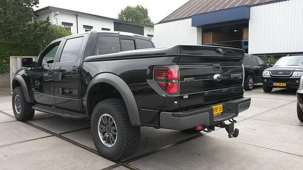 CenturyCarsNL's tweet photo. With only 1.083 km you can say it's brand new.
2011 #fordraptor crew cab. 1 owner http://t.co/IJtfHt3Brl