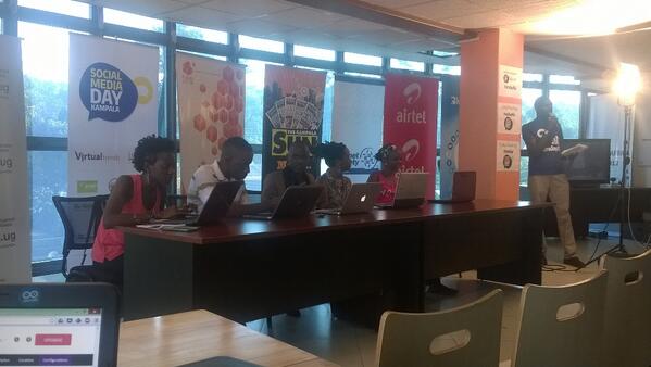dignitedLive's tweet image. The panelists for the day: @pkahill @albertmuc @danmumbere @unnikw @estar_k #smdaykla #hivecolab