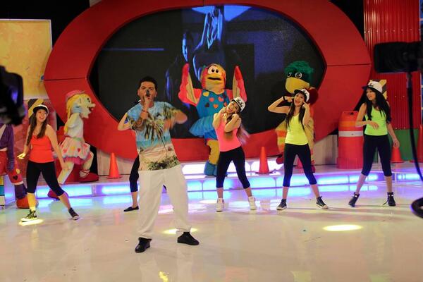 _shirleygzz's tweet photo. No le cambies por que ya está SMOKY en @estadepelos @MigueelLeyva  @RoiierDeleonTv http://t.co/9BpTh7hYOc