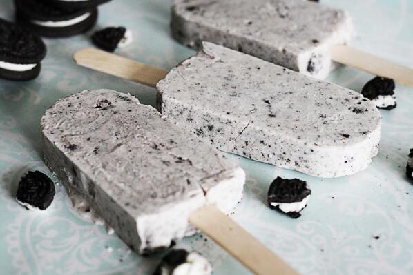 Oreo Cookies n' Cream Pudding Pops
