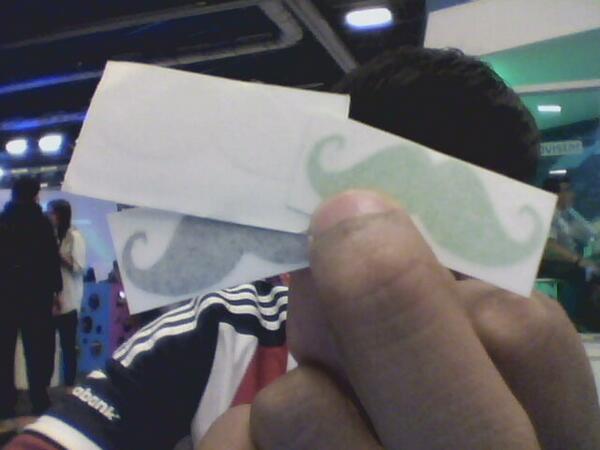 metaedd's tweet image. Se cambian mostachos #CorteDeVinil #CPMX5 qué ofrecen ?