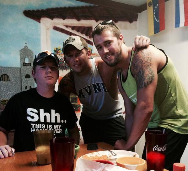 CaseeAllen's tweet image. Me &amp;amp; my boys @ the smallest Mexican restaurant I've ever laid eyes on! lol #heatflash #ElPaisa #horchatas #PCB2k14
