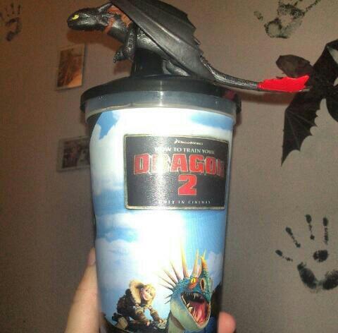 sztyuialterego's tweet photo. Toothless on Rysy (2449,6m) @DWAnimation @httyd #HTTYD2 http://t.co/WHERK9CUv9