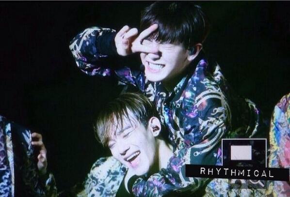 ChenEXOThailand's tweet photo. [PREVIEW] 140628 #Chen #Chanyeol -TLP Concert in Chongqing Cr.Rhythmical_cy http://t.co/QuNBjmXU2H