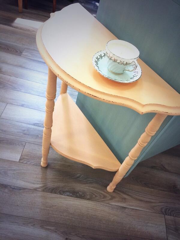 AubeDesign's tweet image. Venez découvrir notre boutique avec tout plein de meubles revalorisés