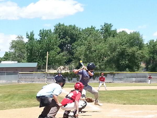 Ds_healthedlife's tweet photo. Good day to take in a game #baseballsummers http://t.co/sTjSlkbJzv