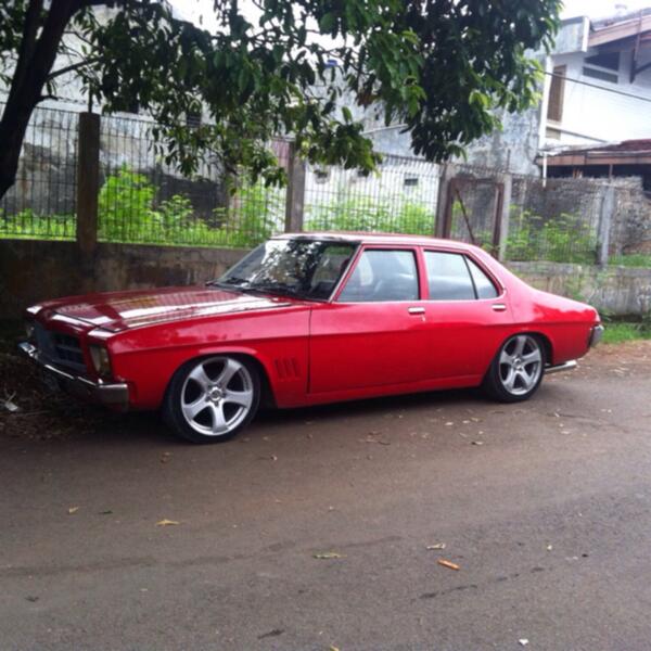 Salam blaarr <a href="/HoldenKlasik/">Suka Mobil Tua</a> <a href="/HWW_JKT/">Holden Wara Wiri</a>