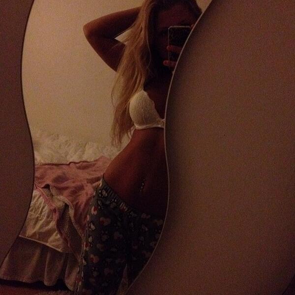 dirtyjazmine's tweet photo. Night in on my own tonight :( x #sexy #blonde #slut #snowbunny #bra #selfiesaturday #cleavage #babe http://t.co/bfe10O2ZRm