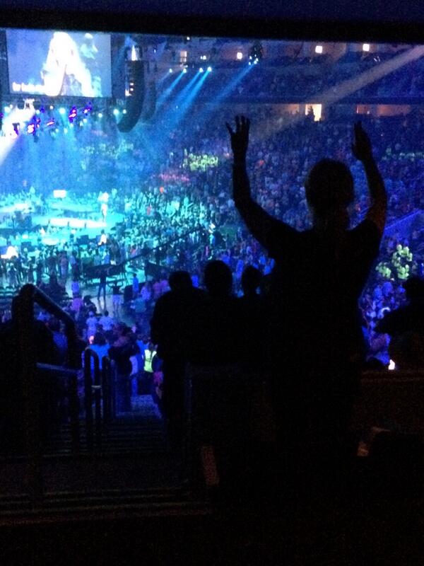 Bebacious's tweet image. What is all about! God be lifted up! @planetshakers #forward2014 @AbanteIntl