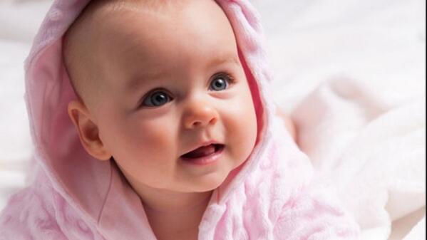 @ThatKayarp Meet Ashleigh! She's 10 months old.