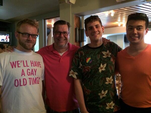 HeliDonaldson's tweet image. Pride Karaoke 10 pm tonight!