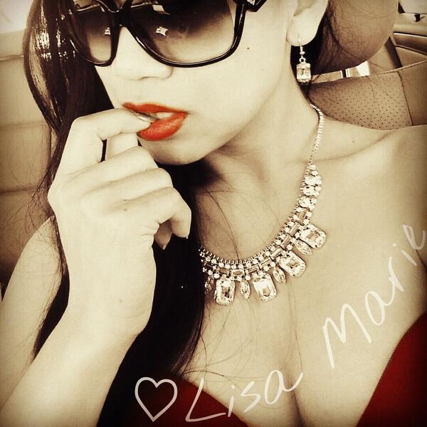 Miss Lisa Marie (LisaMariposa808) Twitter
