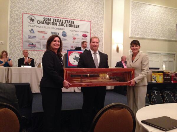 AuctioneersTX's tweet image. "The Dell Lemons Rifle" is going home with the Lemons Sisters! @auctionpros