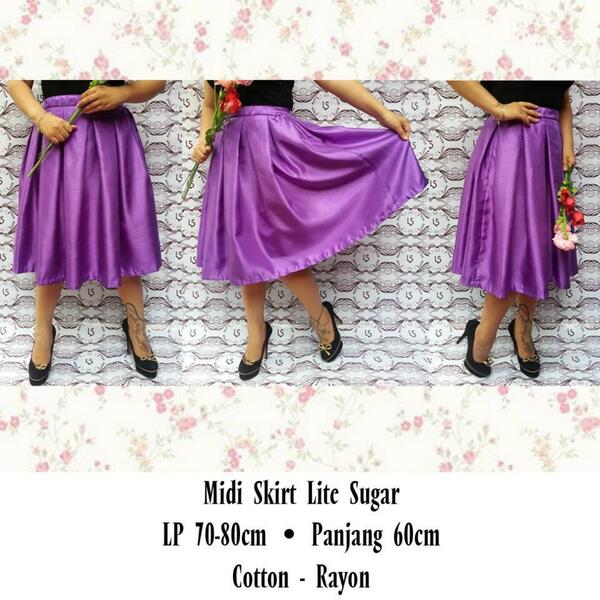 #jubelmalang #hijabers #hijabmurah #flareskirt #jualrok #rokmidi #lebaran #hijabfashion #ladyssecretos #midiskirt