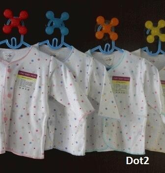 13BeforeJune's tweet photo. LIBBY 3pc Tgn Pjg Motif 3-6m, Warna: Pink, Biru, Hijau, Kuning Motif : Dot2, Bahan:cotton Rp. 52.000 http://t.co/AKa3rHBz77