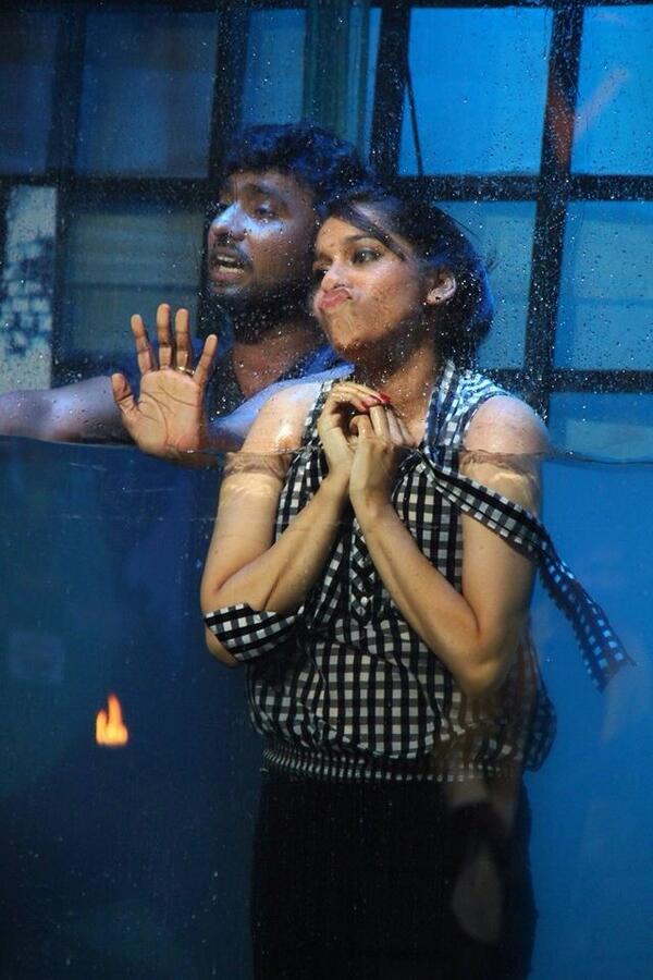 RashmiFanC's tweet photo. Funny expression!! One Show today #ZeeTelugu 9:30pm http://t.co/GG91squ4ZS