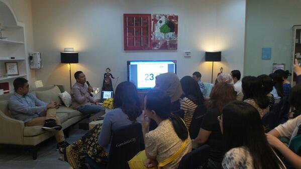 cynmarcella's tweet photo. Talkshow Interior di #RumahInspirasi by @MSLiving_ID di Gandaria City bersama DULUX dan Jakarta Vintage http://t.co/MjTh6Kt8sw