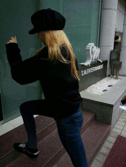 BrSCUezCIAAqb2U.jpg:large