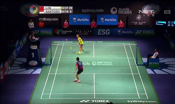 netmedia_info's tweet image. Simon Santoso [INA] vs Lin Dan [CHN] 7-20 - Game point #NETAustraliaOpen2014