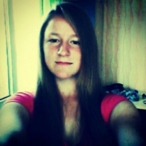 Verrkaa's tweet image. I love my hair :* :)
