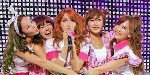 eeemonkara's tweet image. このグループはどんなグループ？

#0RT     クソなグループ

#10RT   知ってるグループ

#50RT   かわいいグループ

#100RT 人気グループ

#150RT 超人気グループ

#200RT 神グループ