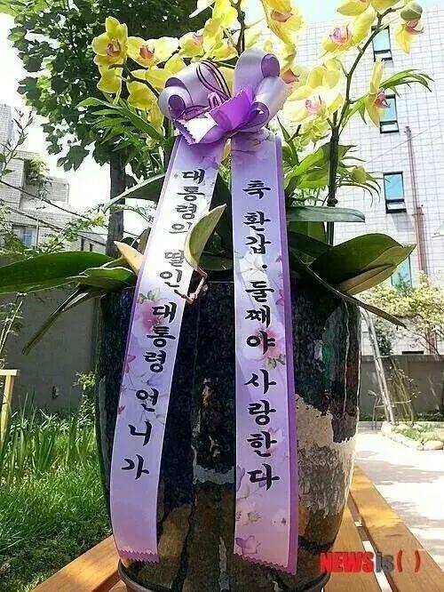 cstgood's tweet image. ...? ? ? ㅋㅋㅋ.. ㄴㅁ!
@answer1219: 이게 패러디가 아닌 사실이라는게 더 놀랍다.
ㅋㅋㅋㅋㅋㅋㅋㅋㅋㅋㅋ