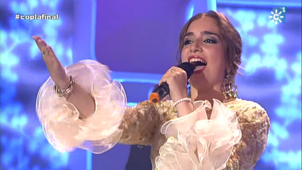 canalsur's tweet photo. Mª Carmen Gonzalez canta Mi Salamanca video, y gana #CoplaFinal 7 edicion @sellama_copla
http://t.co/SXBcZPs2PE http://t.co/6mR4cwwyZO