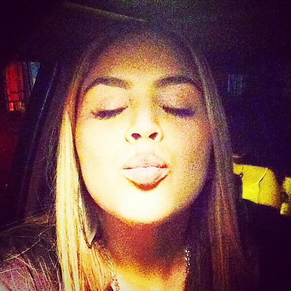 kylee_fox's tweet photo. Kisses to you hatin ass bitches! http://t.co/yTu1KKU8M9