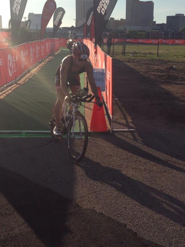 MichelePaul_'s tweet image. 1st female on her bike! 1st volunteer shift at #bikeout #ChallengeAC #jgssm @MoiraHoran @DelMoSports