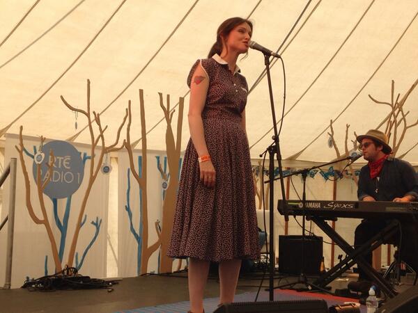 RTERadio1Music's tweet image. And she&apos;s here... @SophieEB #thanksforcalling #westfest14 @westportfest