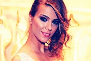 Gözleri,kaşları,bakışları.Mükemmellik kavramını kapsayan bütün özellikleri taşıyor hatun. <a href="/simgetertemizz/">Simge Tertemiz</a>