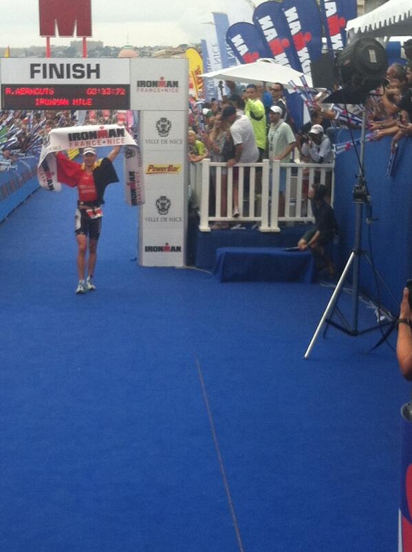 RRetrain's tweet image. “@MAGTRIMAG: IM FRANCE
Victoire de Bart Aertnous en 8h23'32 ! http://t.co/lJZEhLnwRg”