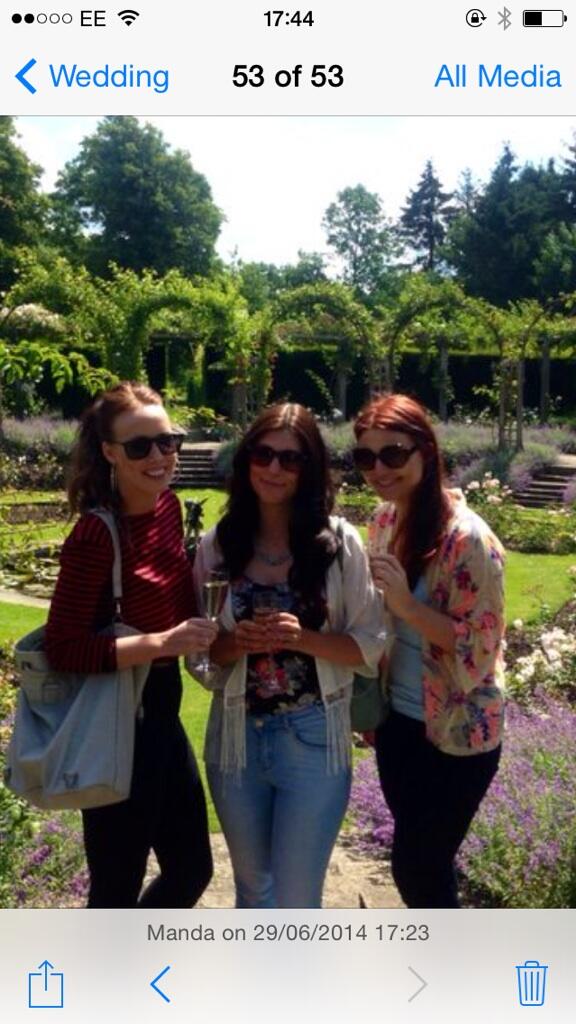 sam_mw_talent's tweet image. Great Fosters wedding fair with the besties.