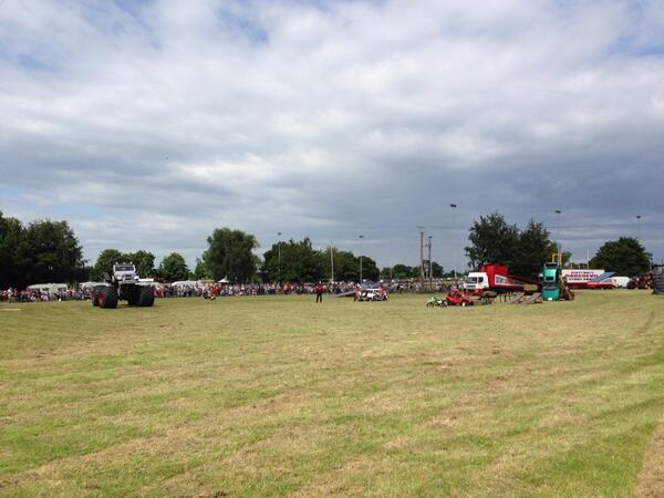 MONSTER TRUCKS, FUCK YEAH!