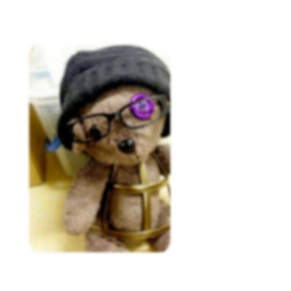 _meeetto's tweet photo. .

.

.

.

.

.

.

:

.

　　　■　　　　□

　　　‥‥‥‥‥　‥‥‥‥　‥‥‥‥‥‥

　　［　　　　　“ぼくのおにんぎょう。
　　　ぎゅうう”

.

:

.

. http://t.co/cehv3XKBb8