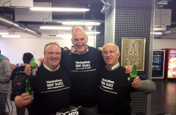 BeMyAppFR's tweet photo. Super ambiance pour ce dernier jour de Hackathon #HACKGDFSUEZ #42 http://t.co/p1u5qcRv0a