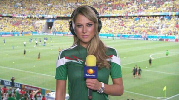 SupportWorldCup's tweet photo. Mexican TV presenter #MEX http://t.co/LyqLH8FJU7