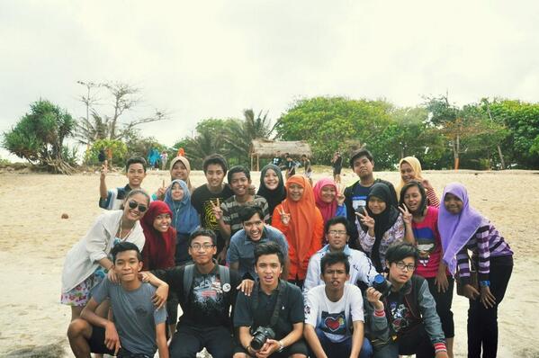 elsayudina's tweet photo. RT @GENESIS_XIPA7: It's our holiday. http://t.co/6ND2ziN8Z5