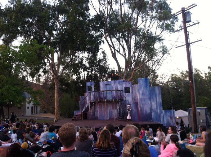 Shakespeare in Griffith Park last night. 12th Night, it was incroyable!  http://t.co/RzFjRfdho6 http://t<a href="/tag/arenacinemahollywood"class="tags"><span>#arenacinemahollywood</span></a>