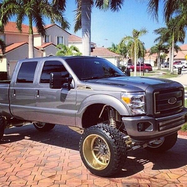 Lifted Trucks™ (@theliftedtrucks) on Twitter photo 