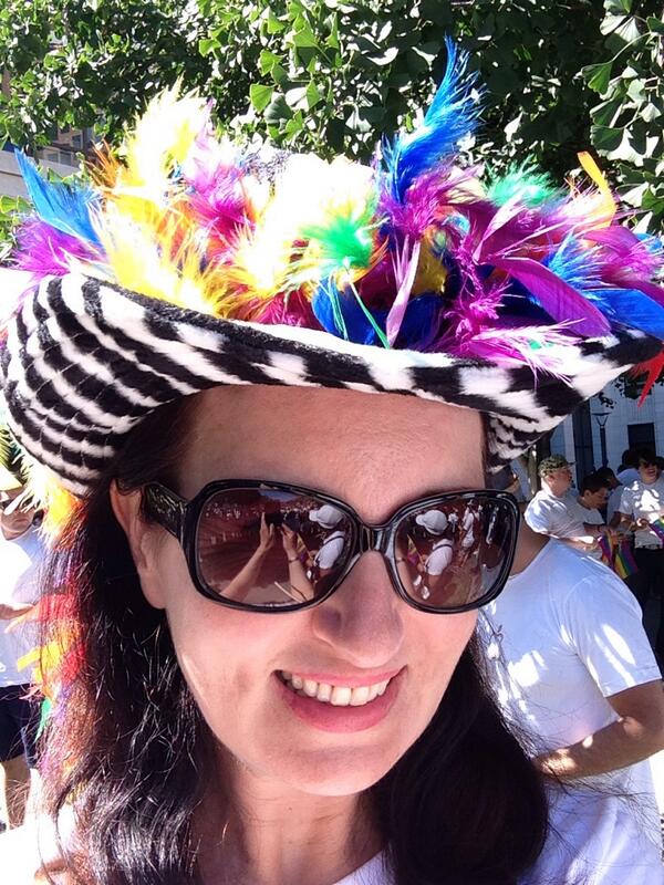 jhorwat's tweet photo. #applepride http://t.co/16vJ3L4N89