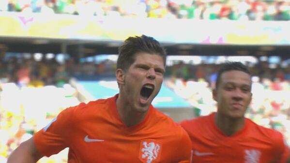 EreBoys's tweet photo. HUNTELAAR! HUNTELAAR! HUNTELAAR BEDANKT! #NEDmex #TEAMORANJE http://t.co/KZcbvQEBBX